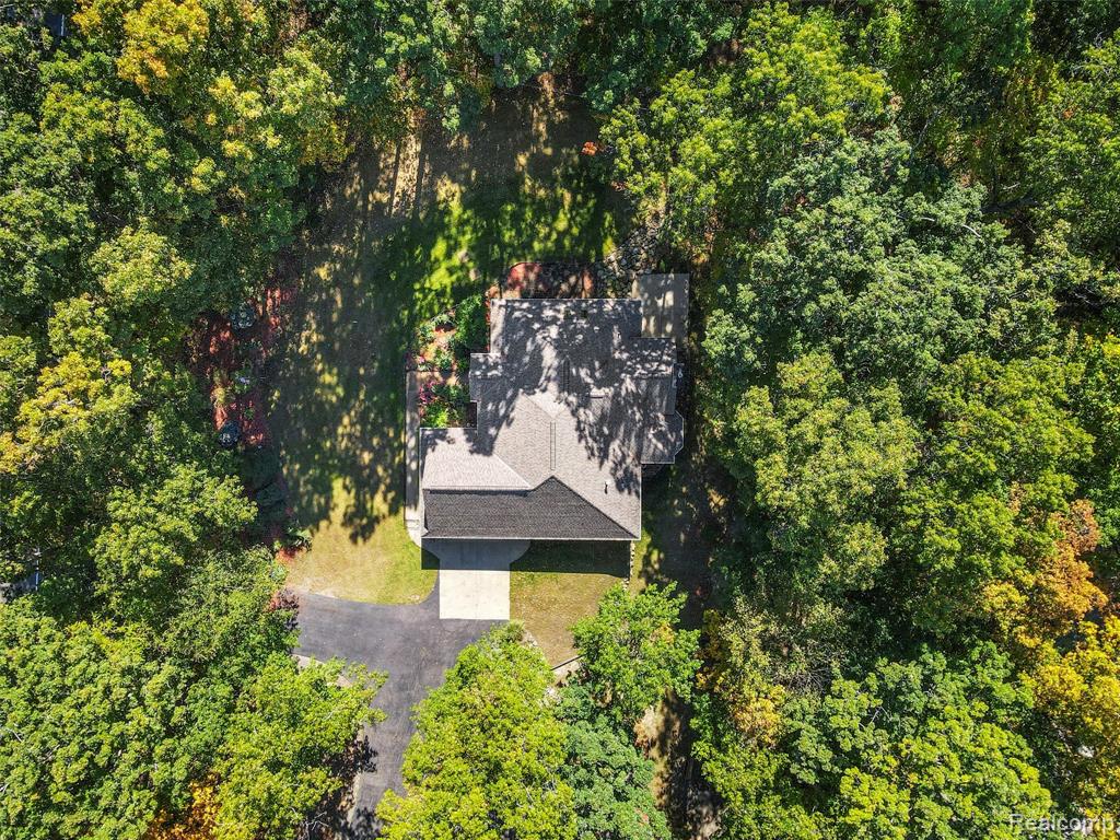 11371 Runyan Lake Road, Fenton, MI 48430 — Photo 47