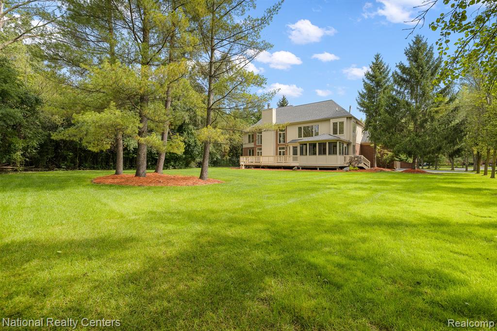 30055 FOREST Drive, Franklin, MI 48025 — Photo 56