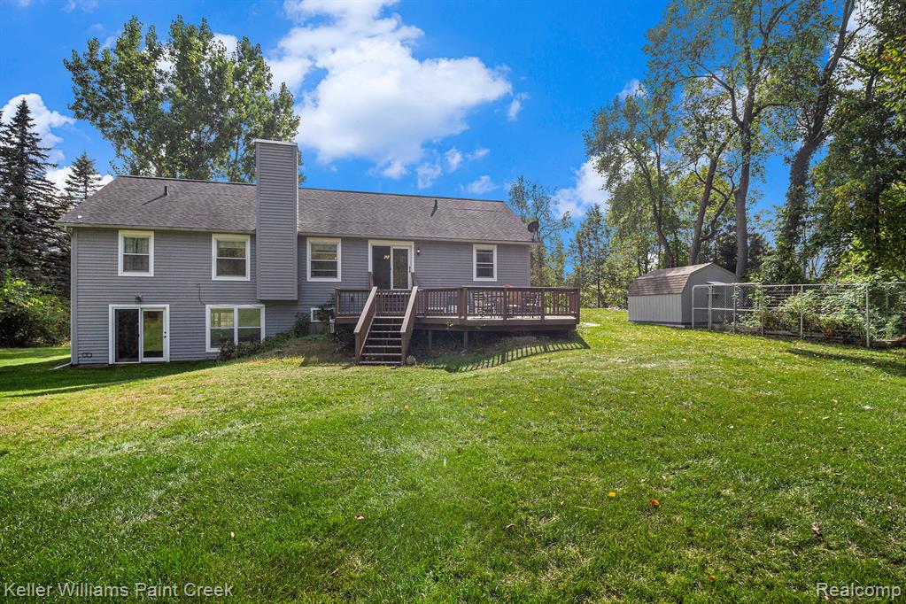 665 Rolling Acres Drive, Ortonville, MI 48462 — Photo 20