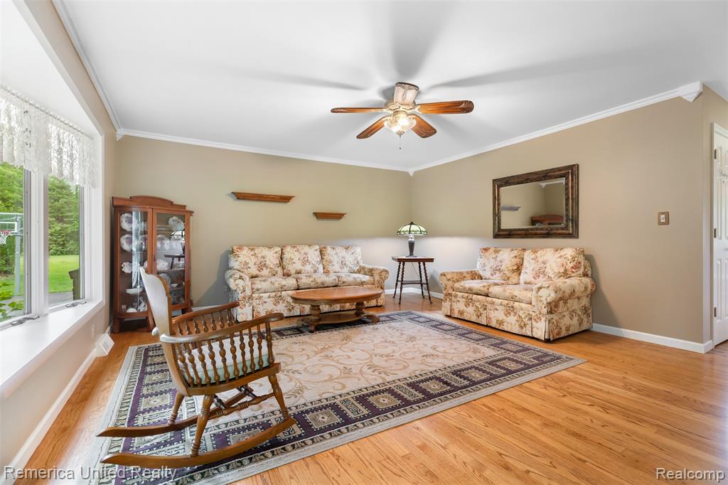 8763 Bishop Road, Brighton, MI 48116 — Photo 3