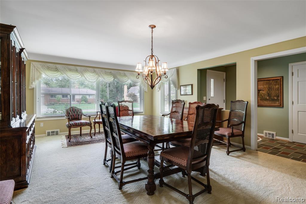 31698 Southview Street, Beverly Hills, MI 48025 — Photo 5