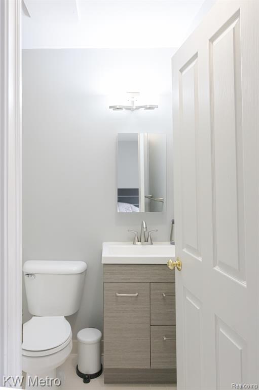 25493 Saint James, Southfield, MI 48075 — Photo 20