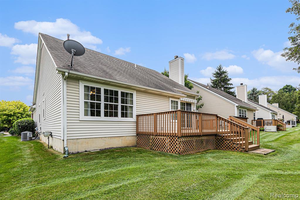 4759 New Haven Drive, Howell, MI 48843 — Photo 30