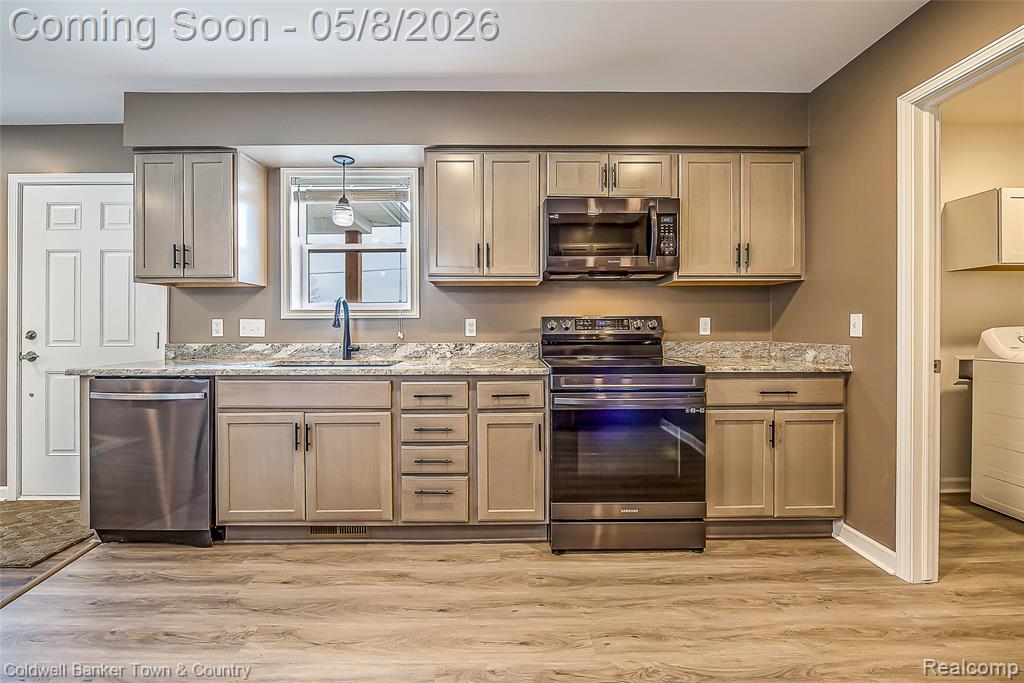 233 Norlynn Drive, Howell, MI 48843 — Photo 11