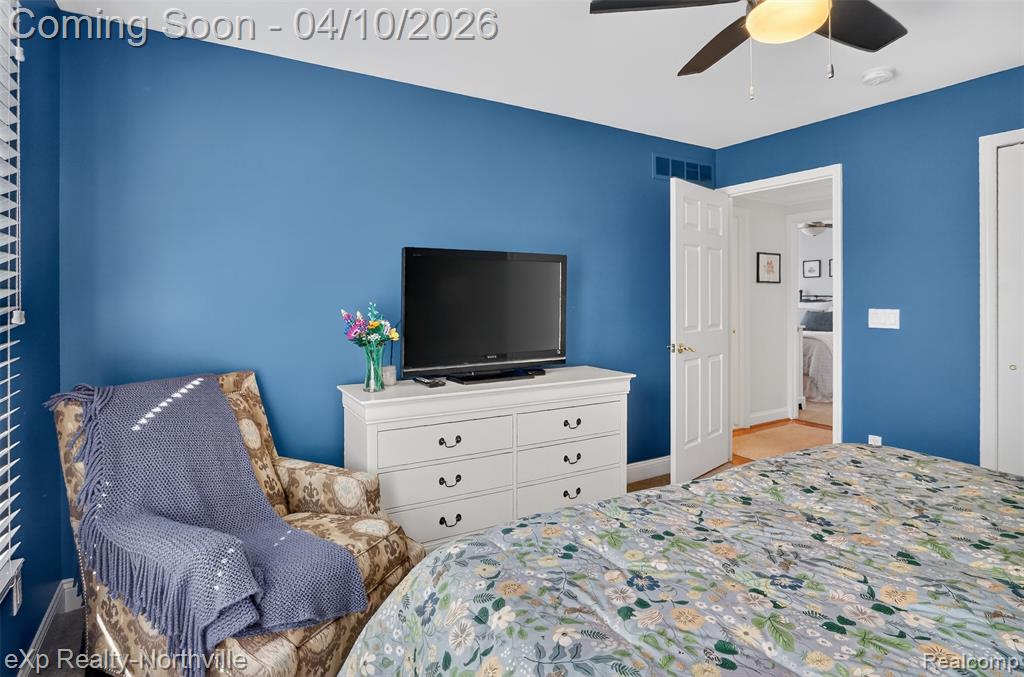 44927 Broadmoor Circle S, Northville, MI 48168 — Photo 52