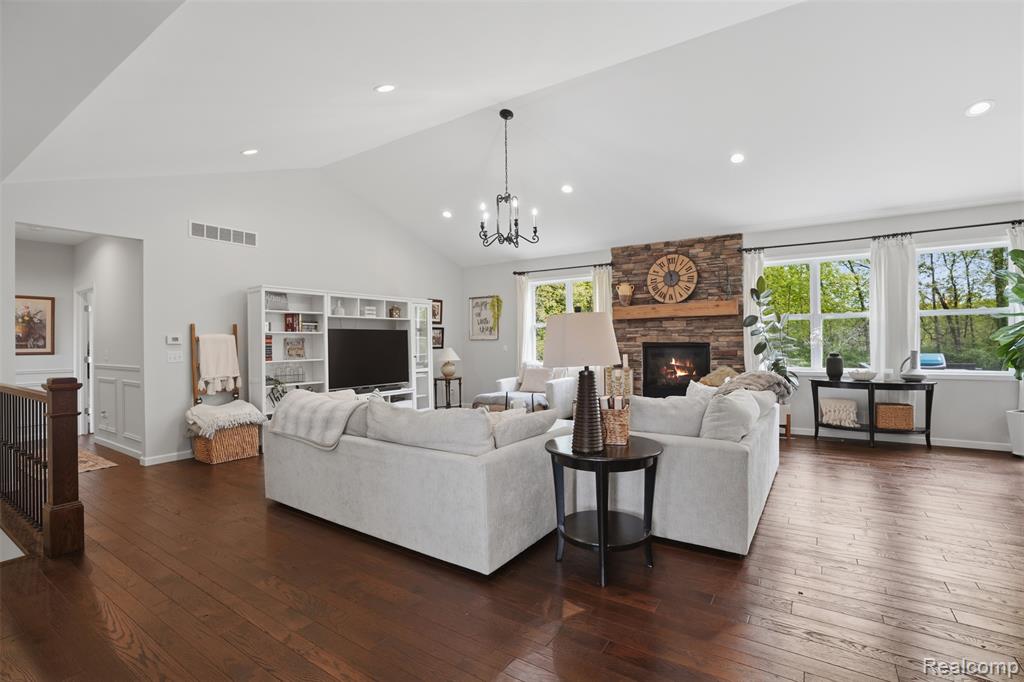 4172 Prairie Rose Drive, Howell, MI 48843 — Photo 5