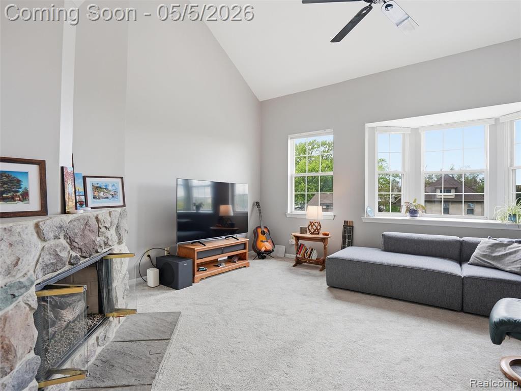 135 W Kenilworth Avenue, Royal Oak, MI 48067 — Photo 3