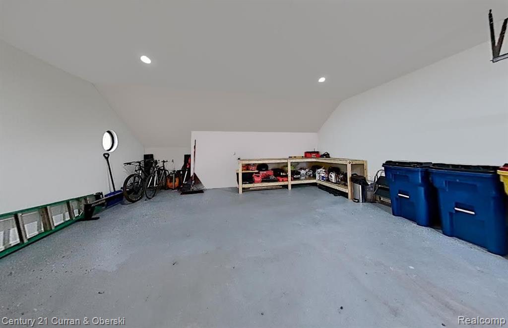 4421 W MAPLE Road, Bloomfield Hills, MI 48301 — Photo 33