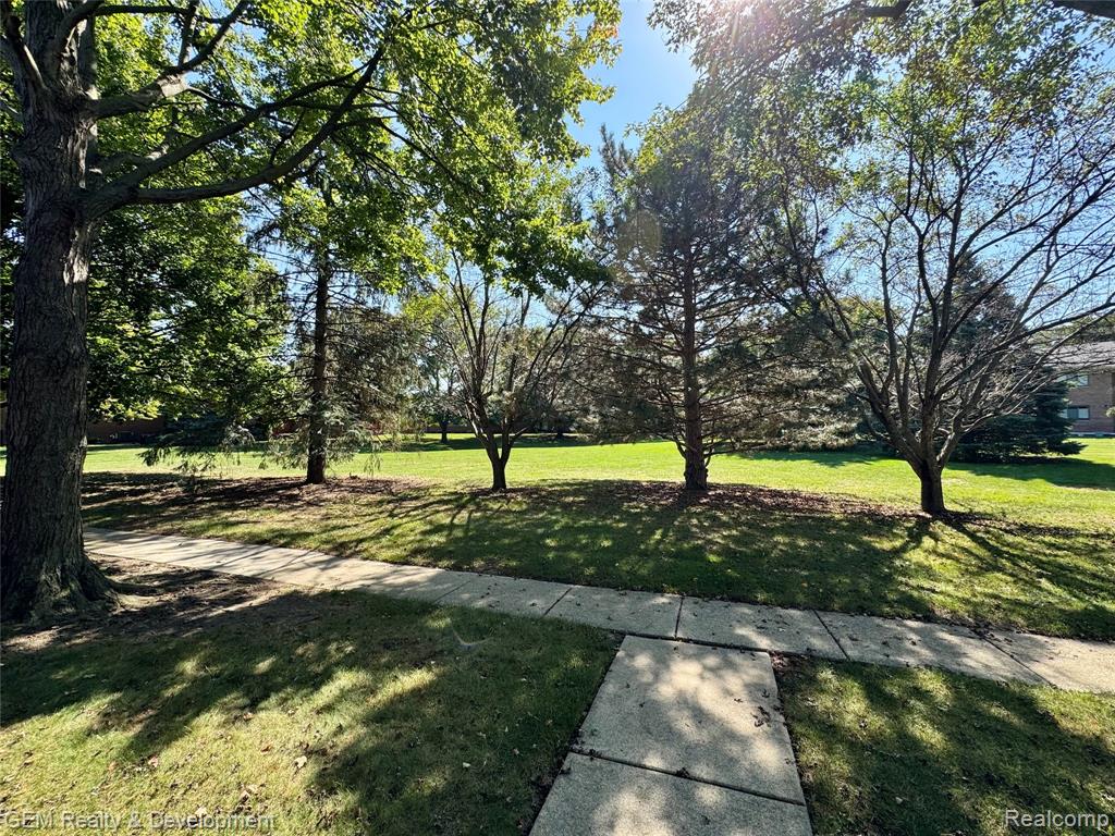 42246 Toddmark Lane, Clinton Twp, MI 48038 — Photo 5
