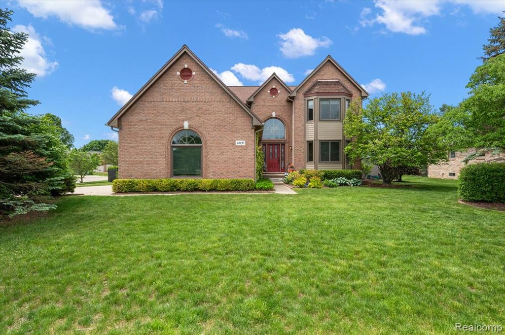 48037 Lafayette Drive, Macomb, MI 48044 — Photo 2