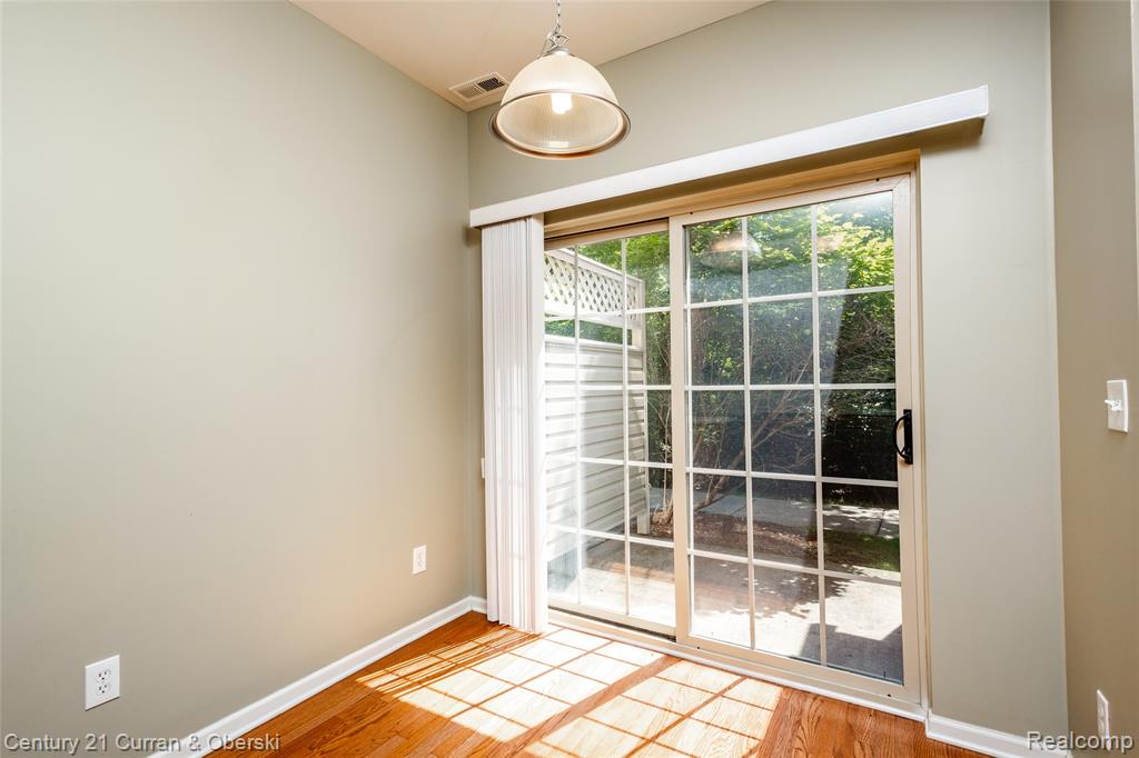 39660 Rockcrest Lane, Northville, MI — Photo 12
