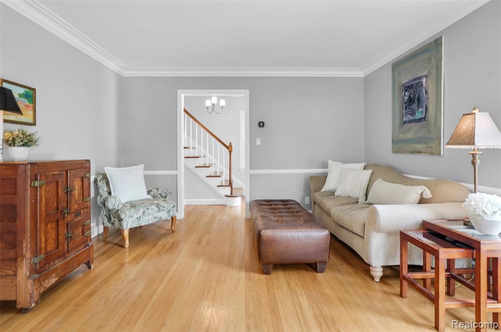 610 S Denwood Street, Dearborn, MI 48124 — Photo 7