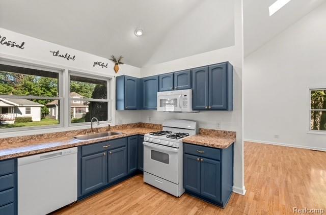 5719 Huron Street, Dearborn Heights, MI 48125 — Photo 12