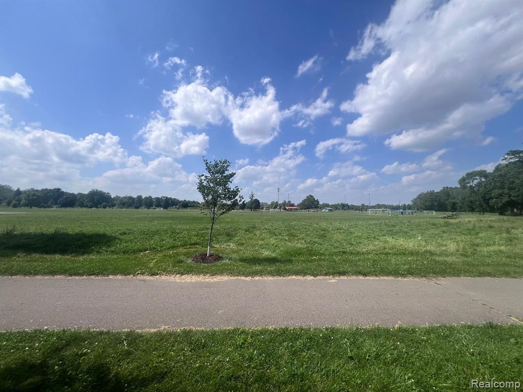 2589 Woodmere Street, Detroit, MI 48209 — Photo 9