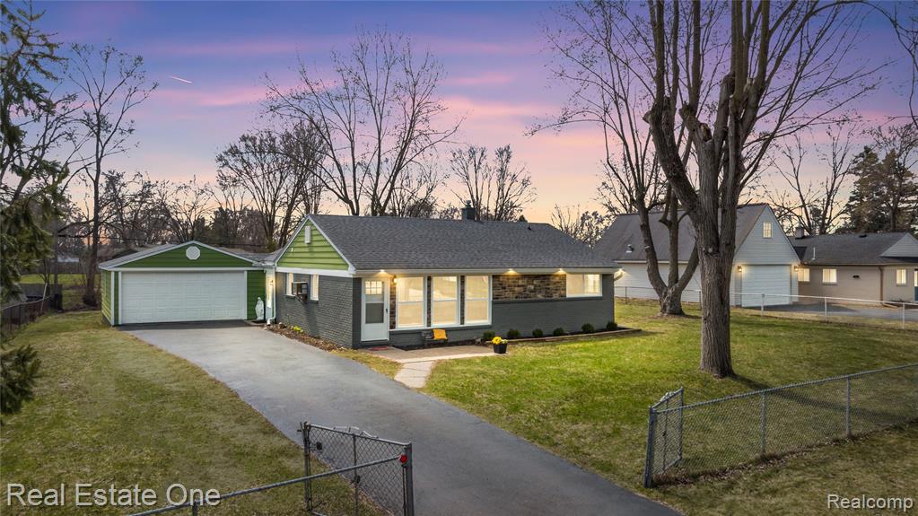 4913 Rioview Drive, Clarkston, MI — Photo 49