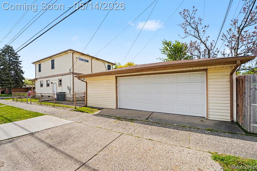 4052 Longtin Avenue, Lincoln Park, MI 48146 — Photo 25