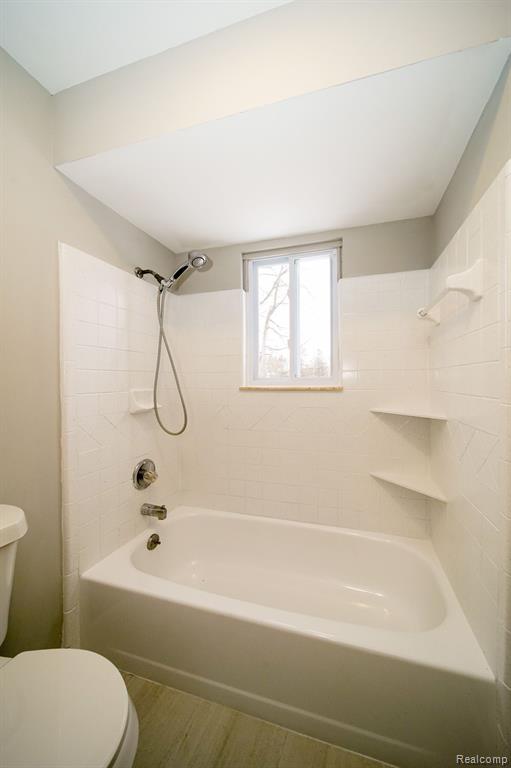 5266 ARGENTINE Road, Howell, MI 48855 — Photo 37