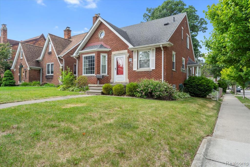 555 N Melborn Street, Dearborn, MI 48128 — Photo 2