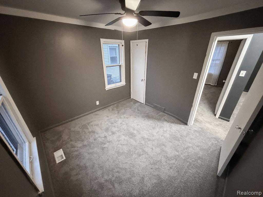 1836 Garfield Avenue, Lincoln Park, MI 48146 — Photo 29