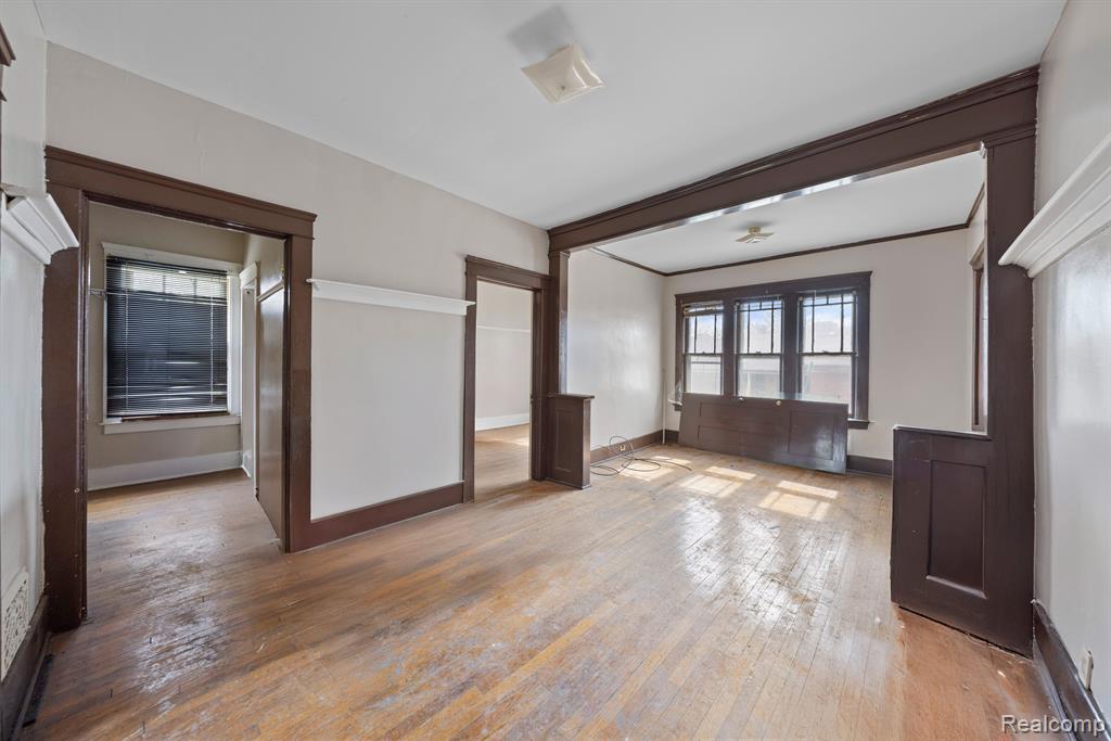 7334 WILDEMERE Street, Detroit, MI 48206 — Photo 24
