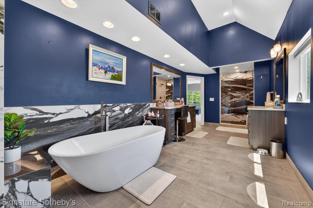 30650 Lahser Road, Beverly Hills, MI 48025 — Photo 54