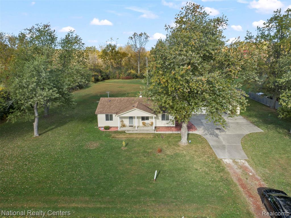 29842 Fort Road, Rockwood, MI — Photo 2