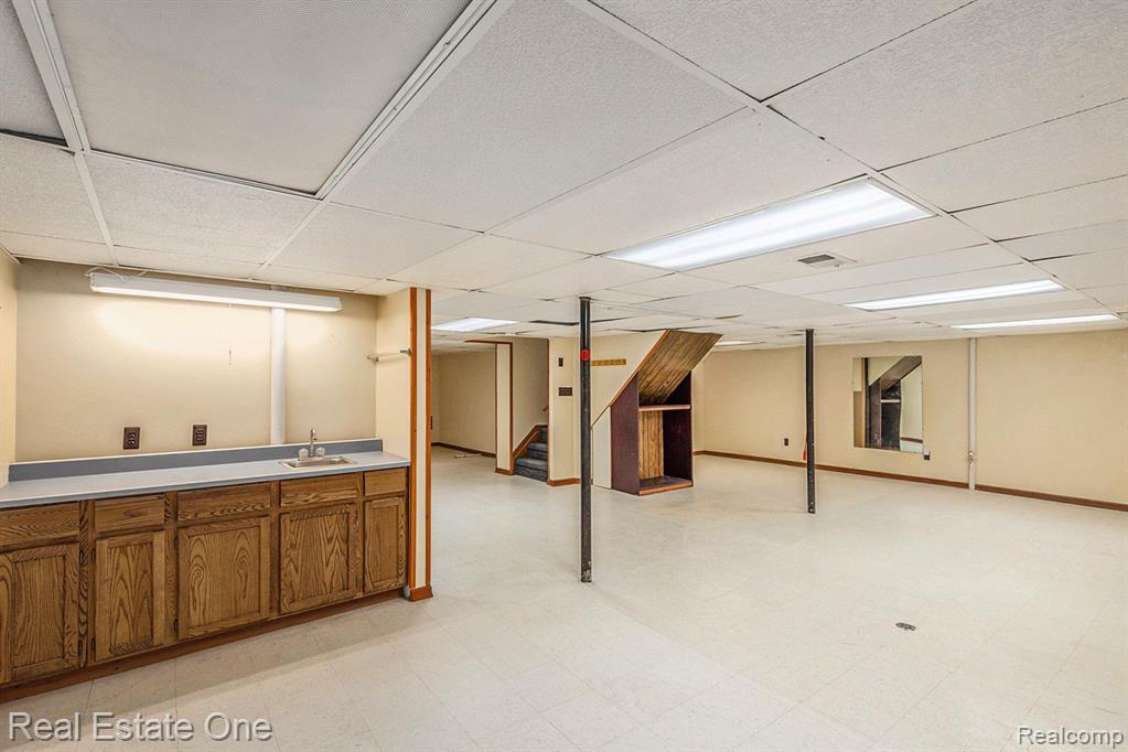 5185 SAFFRON Drive, Troy, MI 48085 — Photo 14
