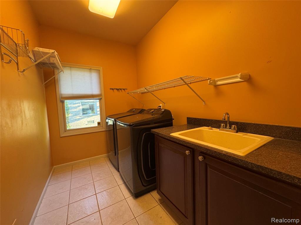 4239 Arcadia Drive, Auburn Hills, MI 48326 — Photo 28