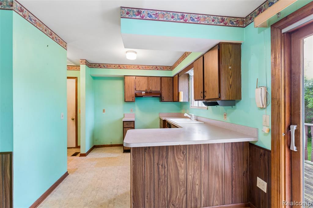 5244 Rood Road, Holly, MI 48442 — Photo 21