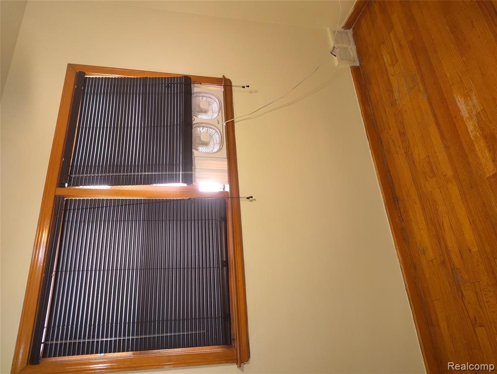 6906 Greenview Avenue, Detroit, MI 48228 — Photo 23