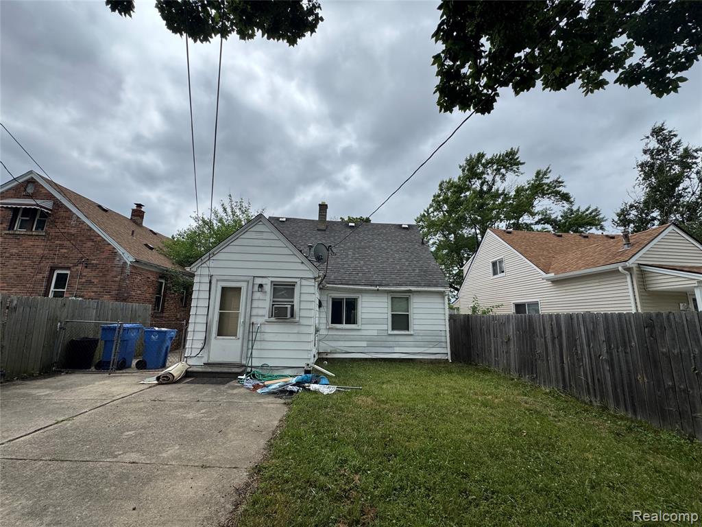 5728 Highview Street, Dearborn Heights, MI 48127 — Photo 2