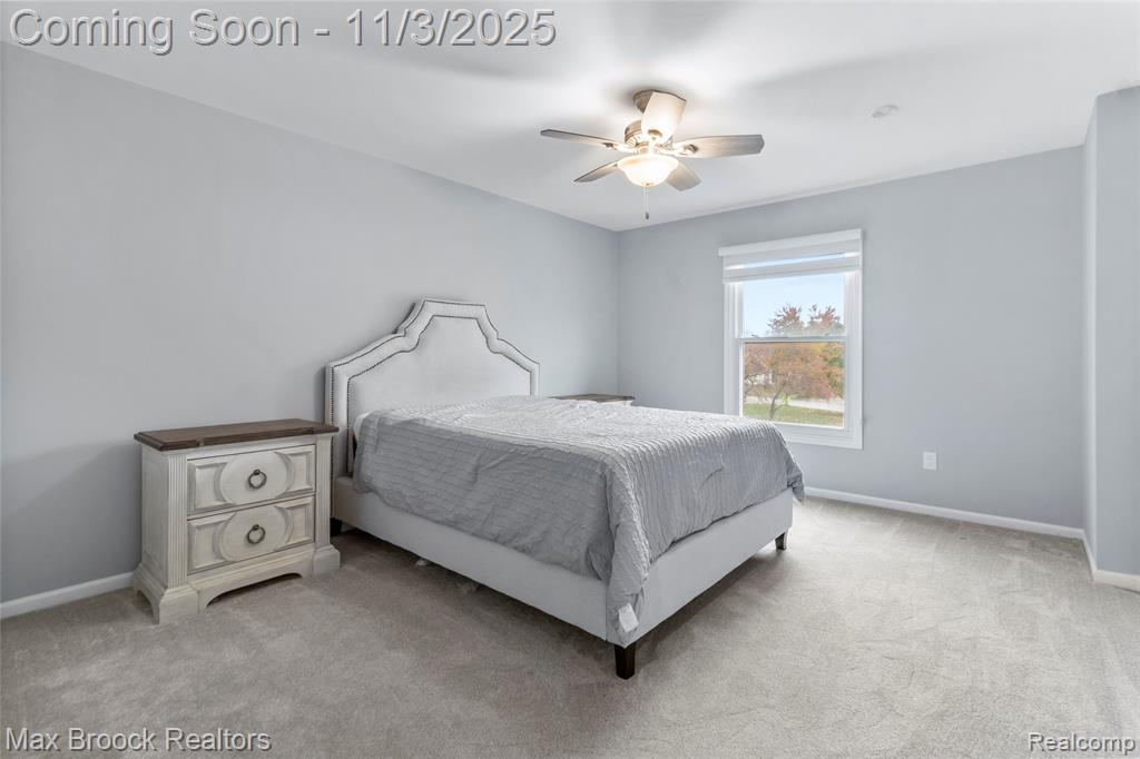 5366 Midchester Court, West Bloomfield, MI 48324 — Photo 32
