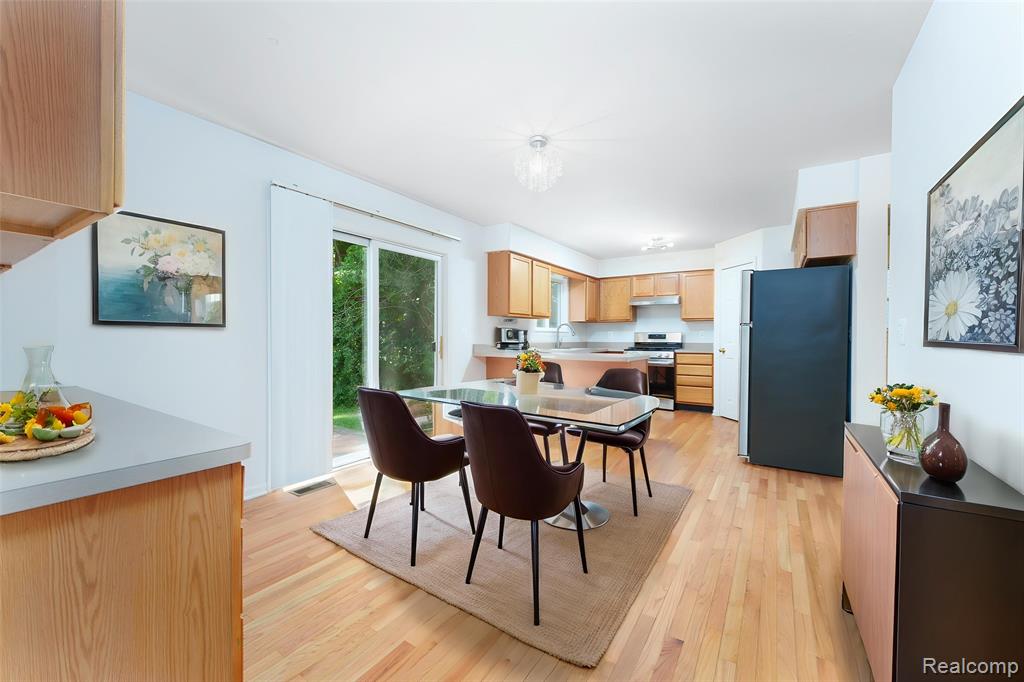 3172 Birchwood Court, Ann Arbor, MI 48105 — Photo 17