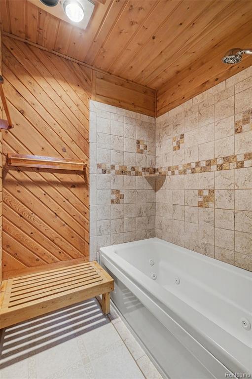 8239 Hill Road, Swartz Creek, MI 48473 — Photo 16