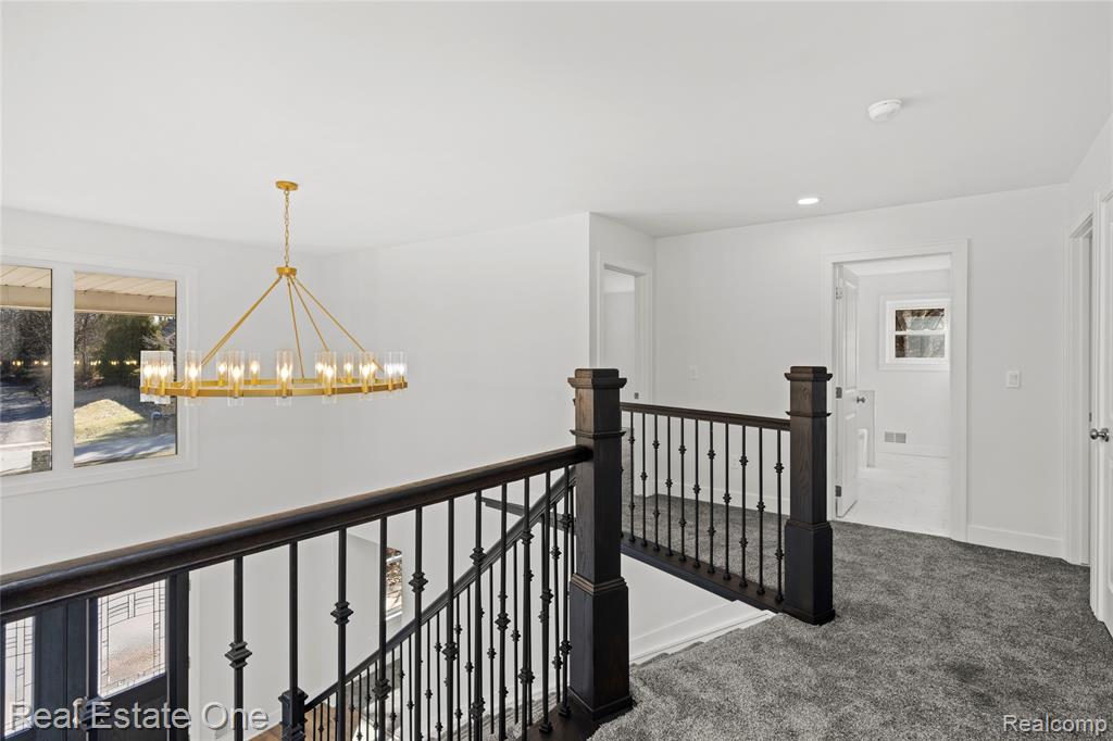 5742 Springwater Lane, West Bloomfield, MI — Photo 24