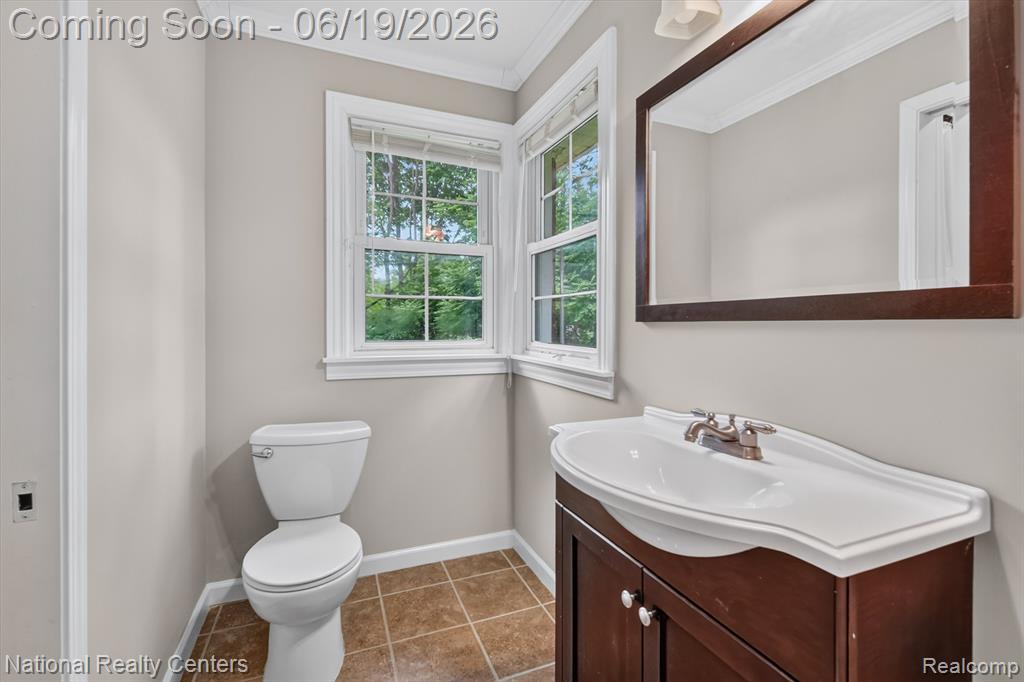 360 Woodland Drive, South Lyon, MI 48178 — Photo 51