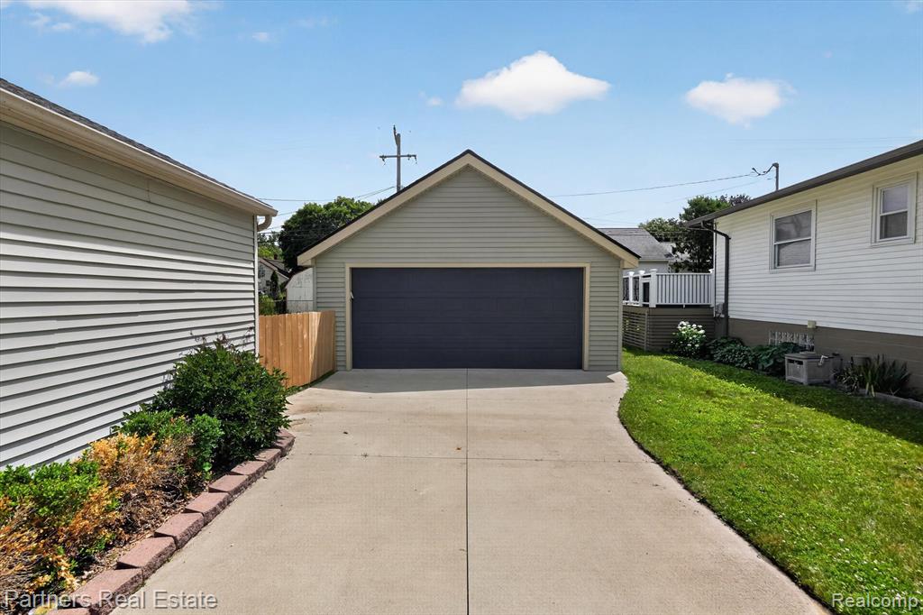 425 S 7th Street, Brighton, MI 48116 — Photo 42