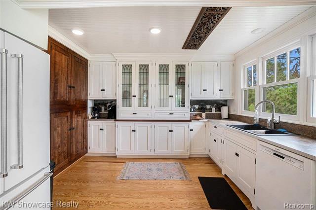 8198 Horton Bay Road, Petoskey, MI 49770 — Photo 9