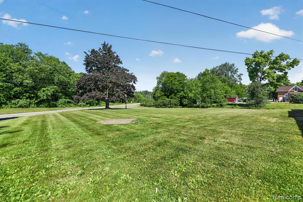 2250 Montague Road, Davison, MI 48423 — Photo 44