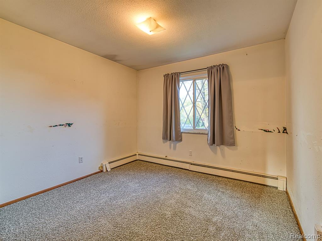 3245 Brookview Court, Adrian, MI 49221 — Photo 19