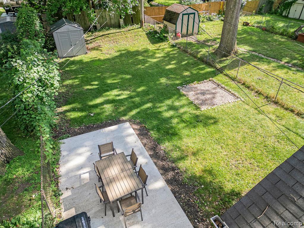 464 E MAPLEHURST Street, Ferndale, MI 48220 — Photo 32