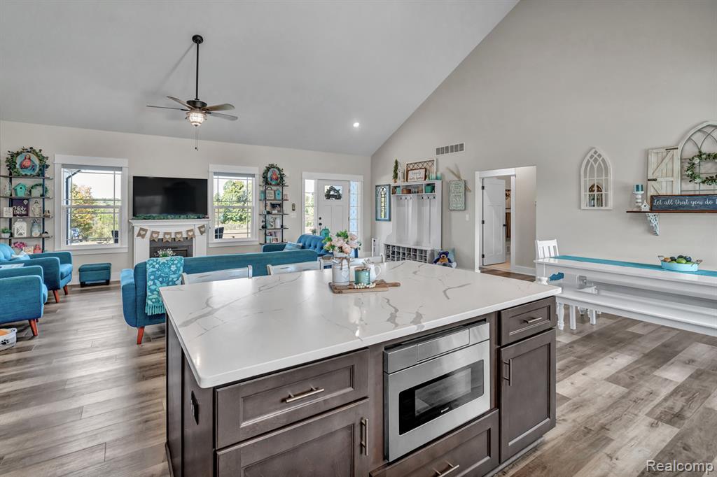 5580 Reynolds Road, Imlay City, MI 48444 — Photo 12