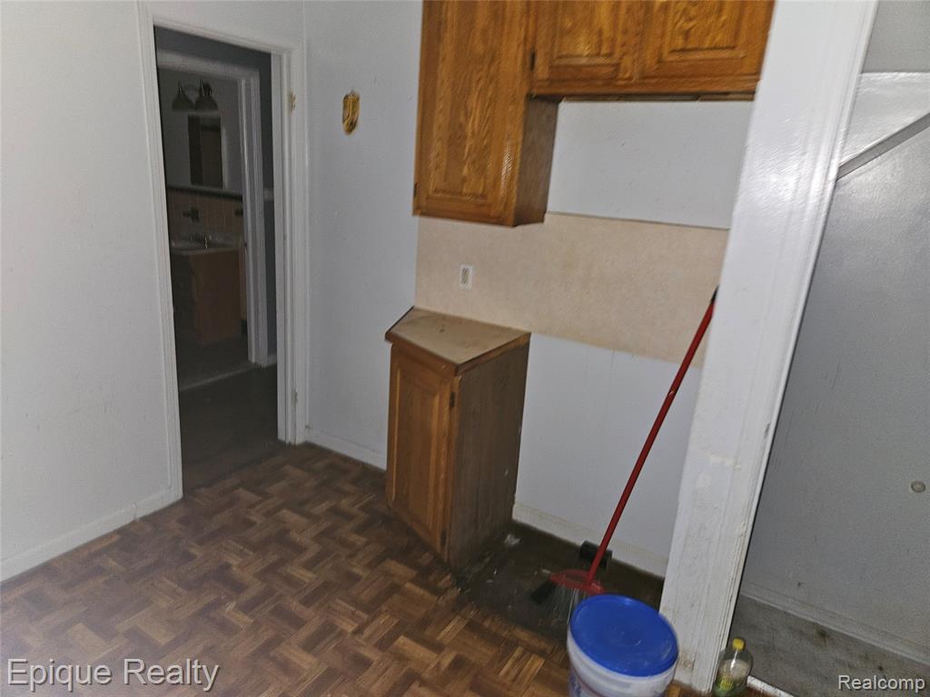6166 Farmbrook Street, Detroit, MI 48224 — Photo 6