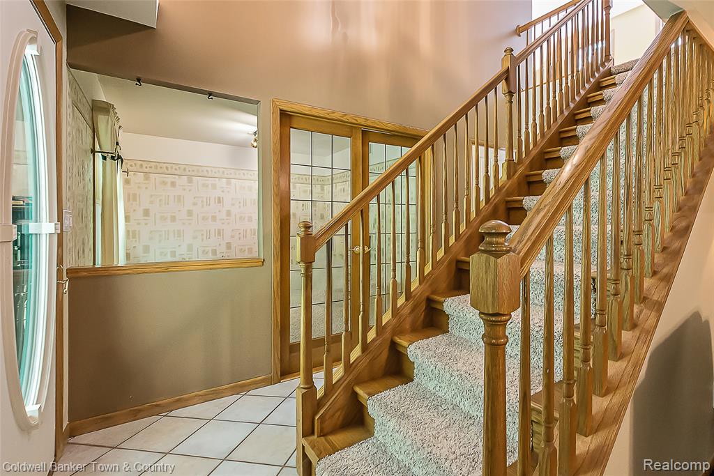 11527 McGregor Road, Pinckney, MI 48169 — Photo 6