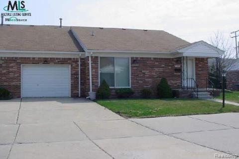 401 Doremus S Doremus Lane W, 10, Saint Clair Shores, MI 48080 — front exterior