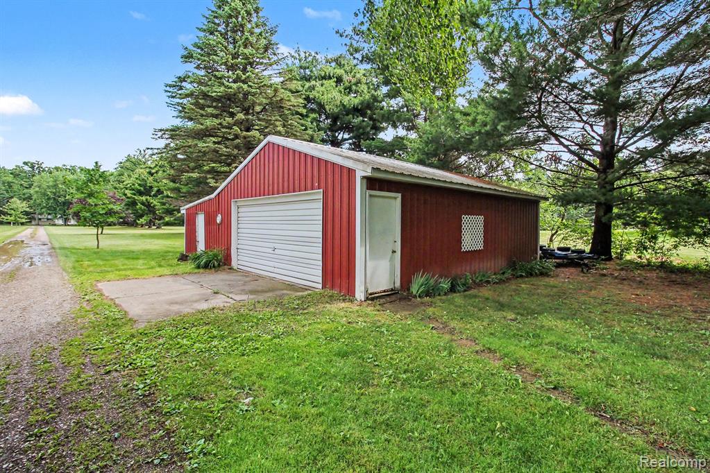 4786 E Allen Road, Webberville, MI 48892 — Photo 3
