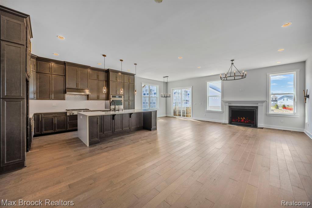5636 Suffolk Court, West Bloomfield, MI — Photo 6