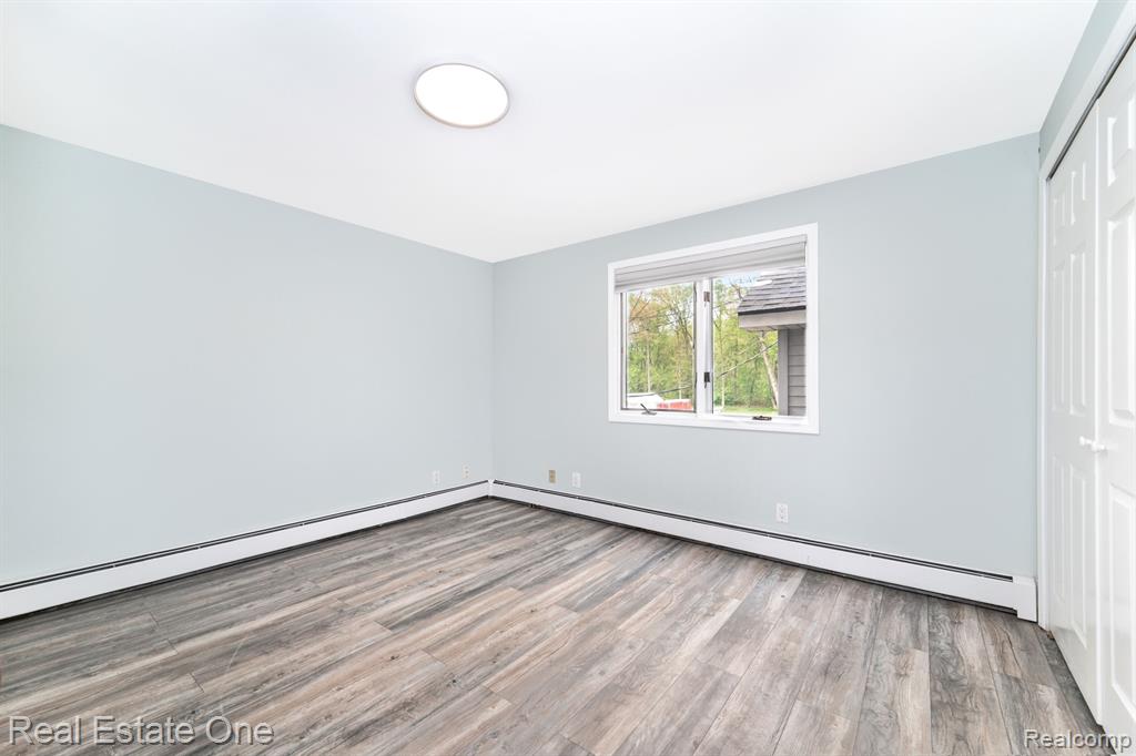 10194 Elmcrest Road, Whitmore Lake, MI 48189 — Photo 56