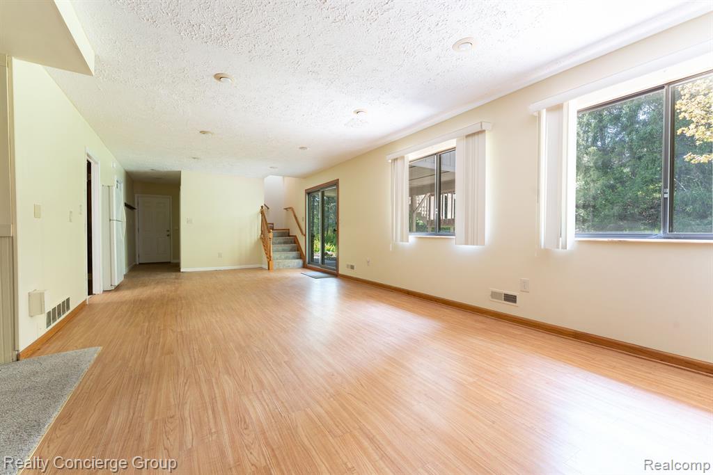 5412 PRAIRIE View, Brighton, MI 48116 — Photo 19