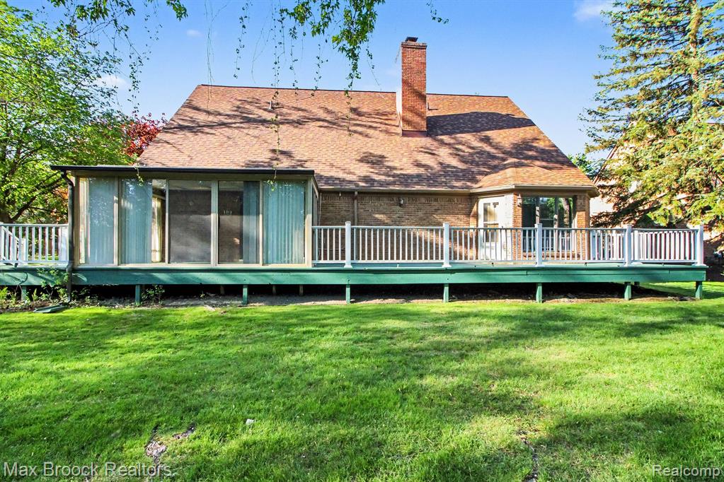 21850 Dover Court, Beverly Hills, MI 48025 — Photo 5
